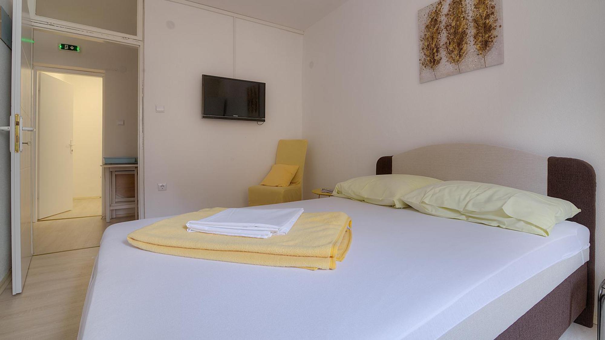 Apartments & Rooms Josephine Senj  Exterior foto